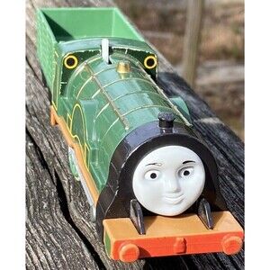 TrackMaster Motorized EMILY Engine Wagon Train Battery Powered Thomas & Friends